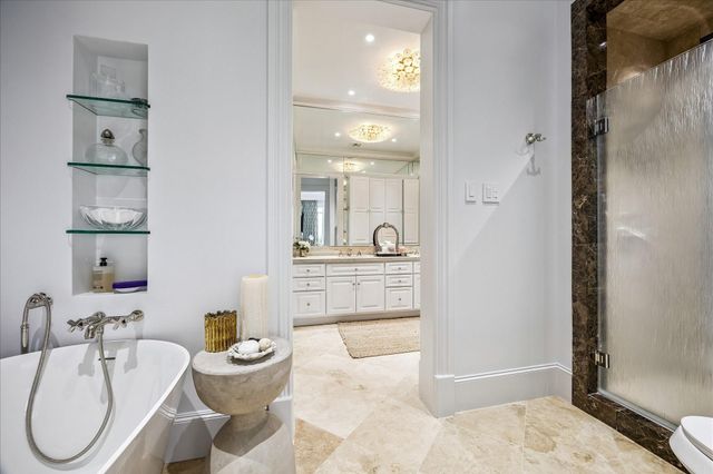 2121 Kirby Drive 4NE, Houston, TX 77019