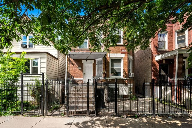 4138 W Potomac Avenue, Chicago, IL 60651