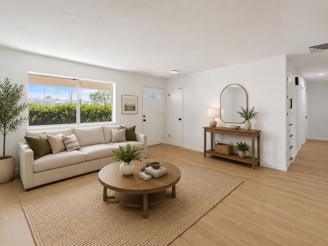 4721 Comanche Road NE, Albuquerque, NM 87110