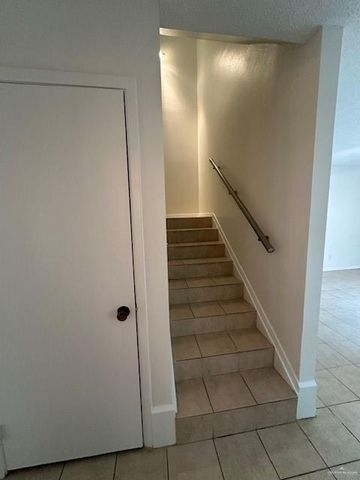 2402 N Ed Carey Drive 4, Harlingen, TX 78550