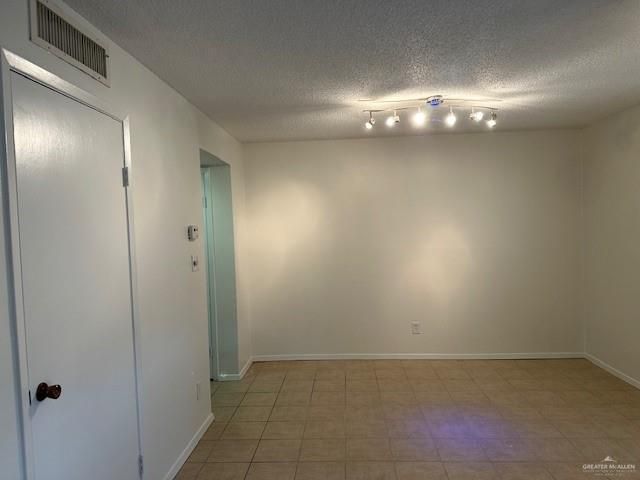 2402 N Ed Carey Drive 4, Harlingen, TX 78550