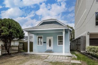 2115 Radcliffe Street, Houston, TX 77007