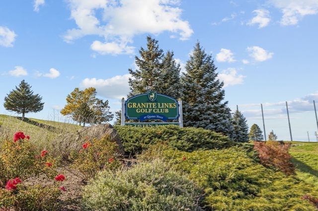 102 Hall Pl, Quincy, MA 02169