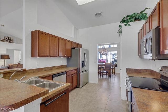 5419 SW 26th AVE, Cape Coral, FL 33914