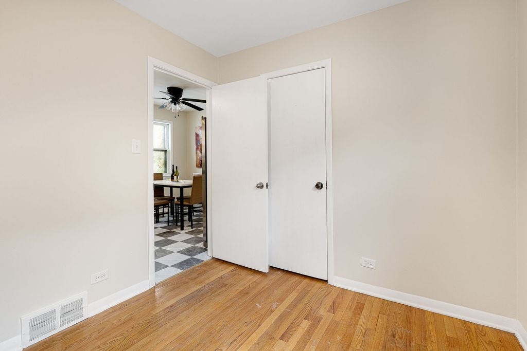 7935 S East End Avenue, Chicago, IL 60617 — photo 5