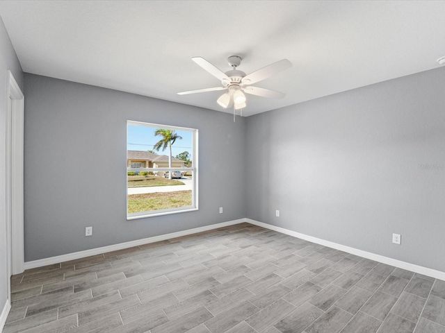 12081 SNOW BIRD AVENUE, Port Charlotte, FL 33981