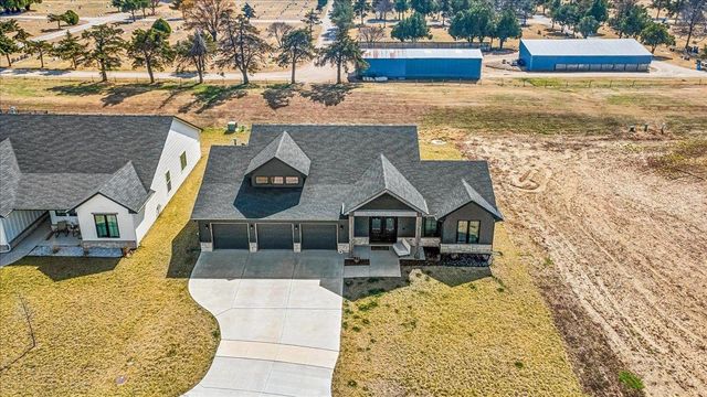 2807 E Sunnyslope, Park City, KS 67219