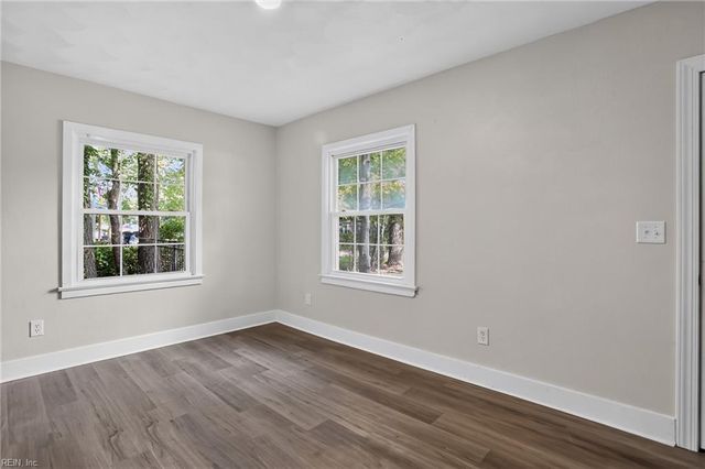 4205 Nautilus Ave AVE, Chesapeake, VA 23325