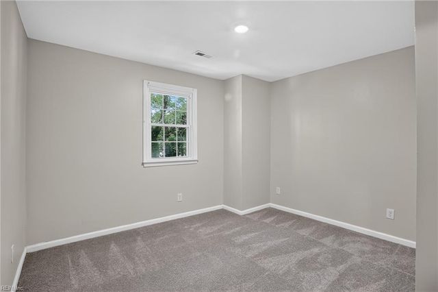 4205 Nautilus Ave AVE, Chesapeake, VA 23325