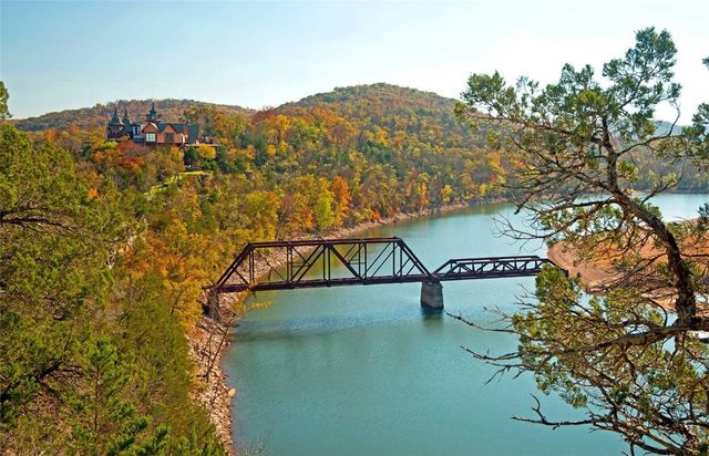 Squire Beaver Road, Beaver, AR 72631