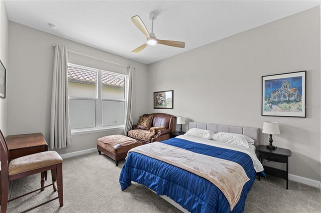 215 HAMPTON LOOP, Davenport, FL 33837