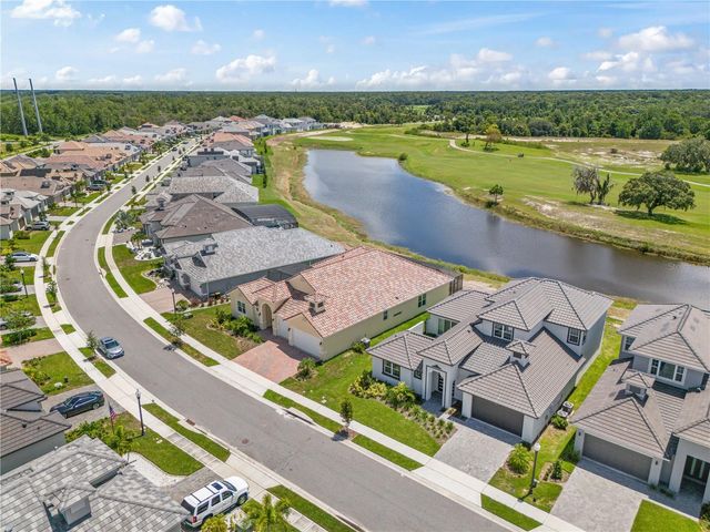 215 HAMPTON LOOP, Davenport, FL 33837