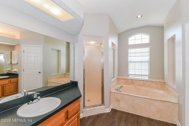 9837 OXFORD STATION Drive, Jacksonville, FL 32221
