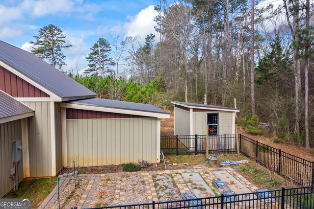 209 Northlake Drive, Hartwell, GA 30643