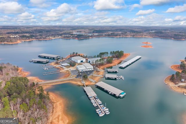 209 Northlake Drive, Hartwell, GA 30643