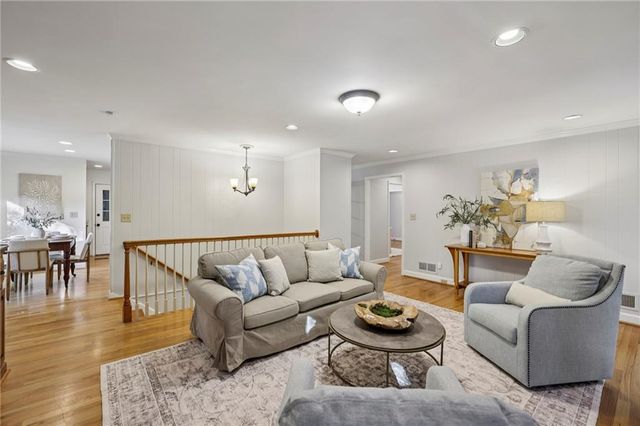 5051 Pine Bark Circle, Atlanta, GA 30338