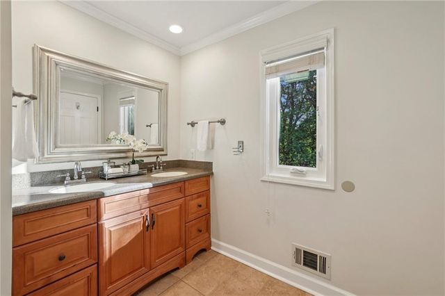 5051 Pine Bark Circle, Atlanta, GA 30338