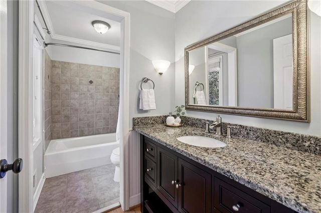 5051 Pine Bark Circle, Atlanta, GA 30338