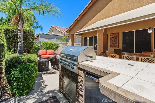 29507 Winding Brook Drive, Menifee, CA 92584