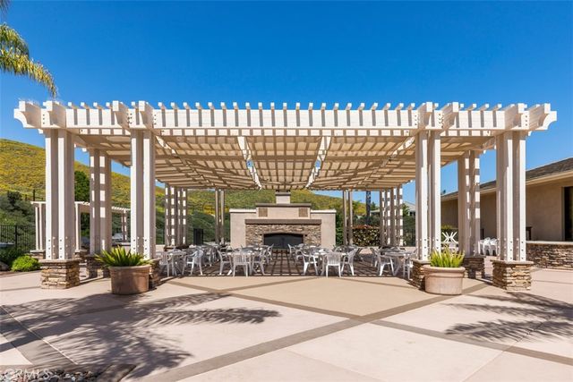 29507 Winding Brook Drive, Menifee, CA 92584