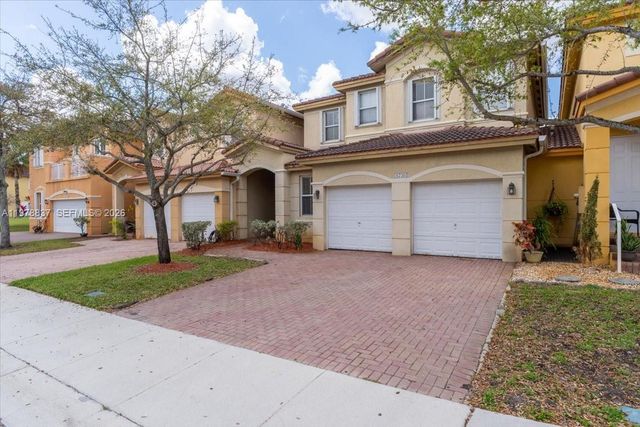 8730 NW 110th Ave, Doral, FL 33178