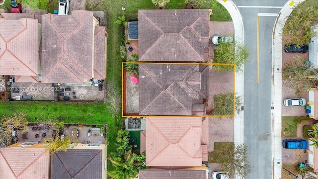 8730 NW 110th Ave, Doral, FL 33178