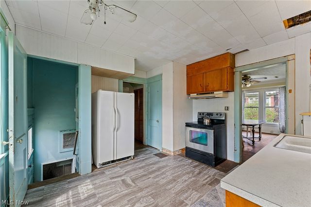 197 Woodbine Avenue SE, Warren, OH 44483