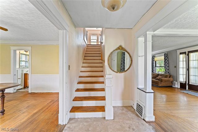 197 Woodbine Avenue SE, Warren, OH 44483