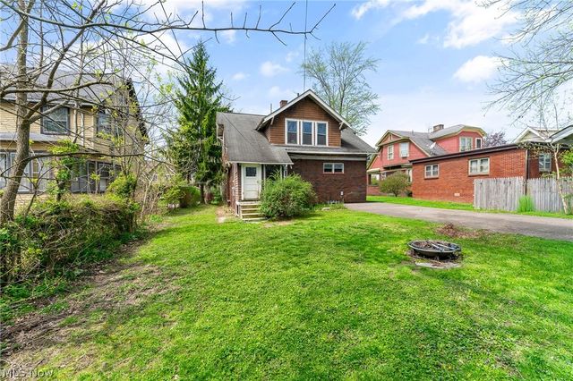 197 Woodbine Avenue SE, Warren, OH 44483