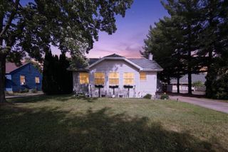 1023 Evanston Drive, Jackson, MI 49202