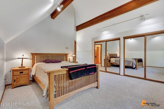 6517 S Becky Lane, Big Lake, AK 99652