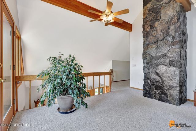 6517 S Becky Lane, Big Lake, AK 99652