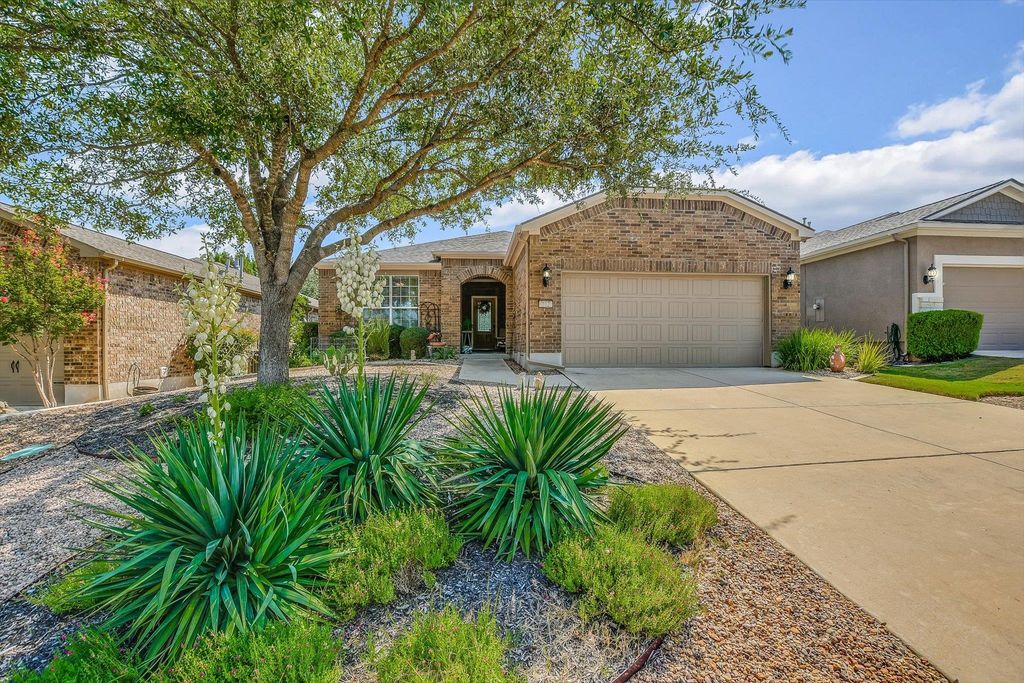 102 Trinity LN, Georgetown, TX 78633