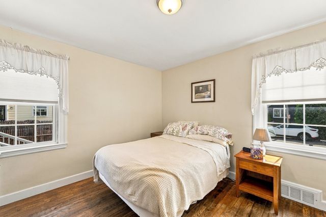 30 Ocean Ave, Marblehead, MA 01945
