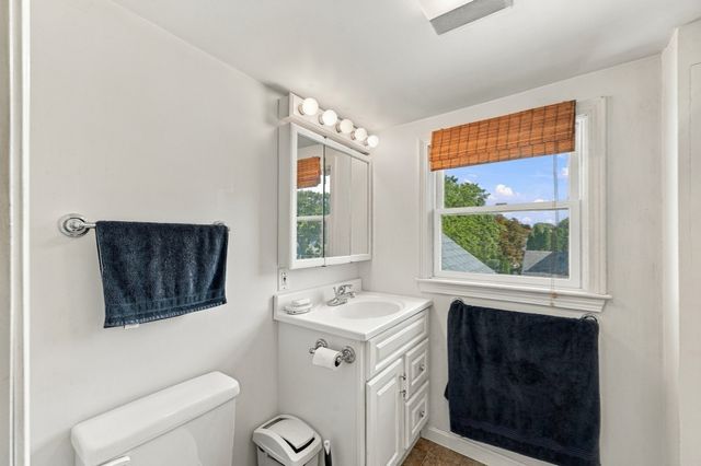 30 Ocean Ave, Marblehead, MA 01945
