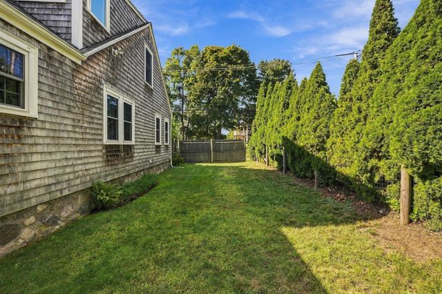 30 Ocean Ave, Marblehead, MA 01945