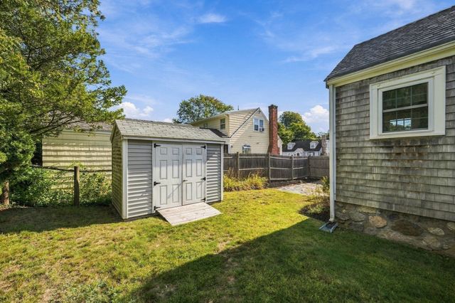 30 Ocean Ave, Marblehead, MA 01945