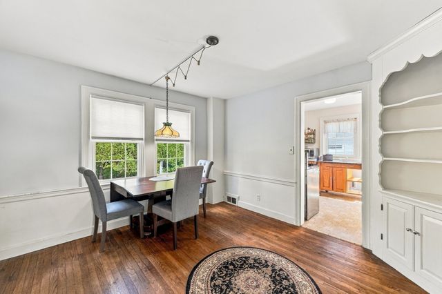 30 Ocean Ave, Marblehead, MA 01945