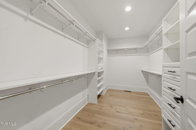 141 Laurel Ridge Drive, Jonesborough, TN 37659