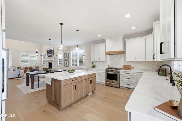 141 Laurel Ridge Drive, Jonesborough, TN 37659