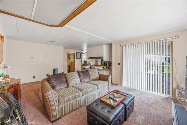 929 E Foothill Boulevard 15, Upland, CA 91786