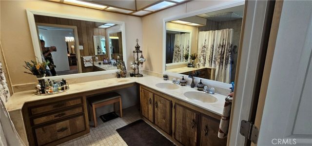 929 E Foothill Boulevard 15, Upland, CA 91786