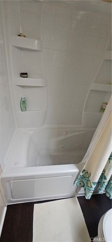 929 E Foothill Boulevard 15, Upland, CA 91786