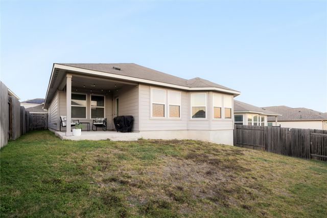 6511 Rounded Pebble LN, Buda, TX 78610