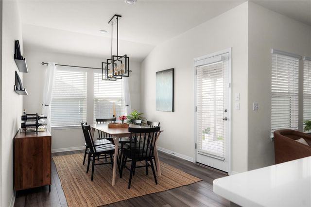 6511 Rounded Pebble LN, Buda, TX 78610