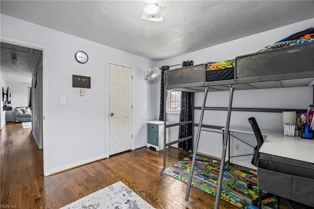 1012 Nelson ST, Chesapeake, VA 23324