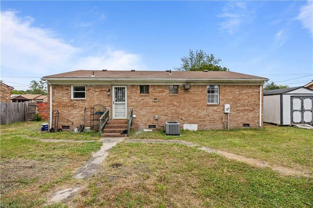 1012 Nelson ST, Chesapeake, VA 23324