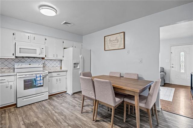 1012 Nelson ST, Chesapeake, VA 23324