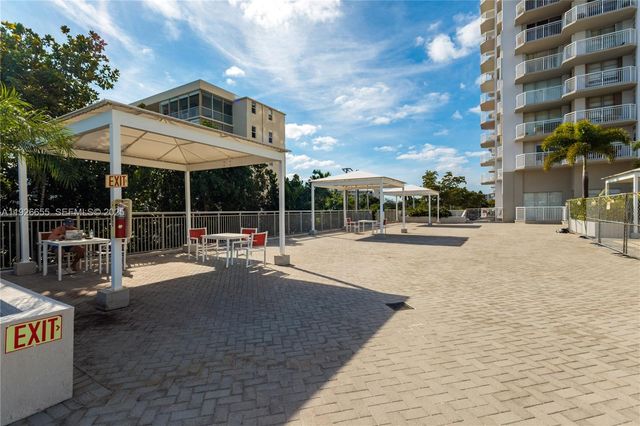 18011 Biscayne Blvd 1501, Aventura, FL 33160