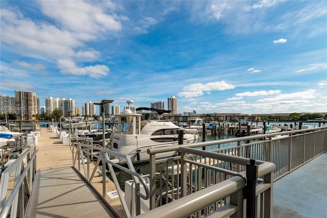 18011 Biscayne Blvd 1501, Aventura, FL 33160